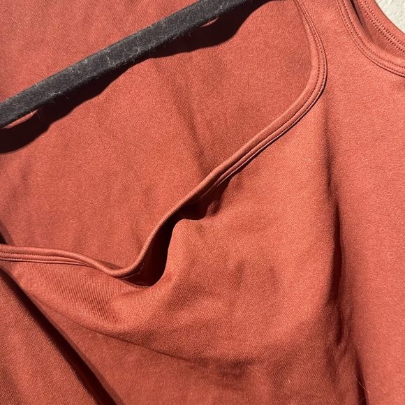 Rust Sleeveless Top - Picture 2 of 3